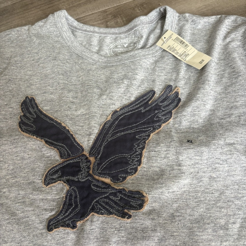 American Eagle Outfitters Mens NWT Gray Long Sleeve T Shirt Distressed Eagle XL - Picture 2 of 6